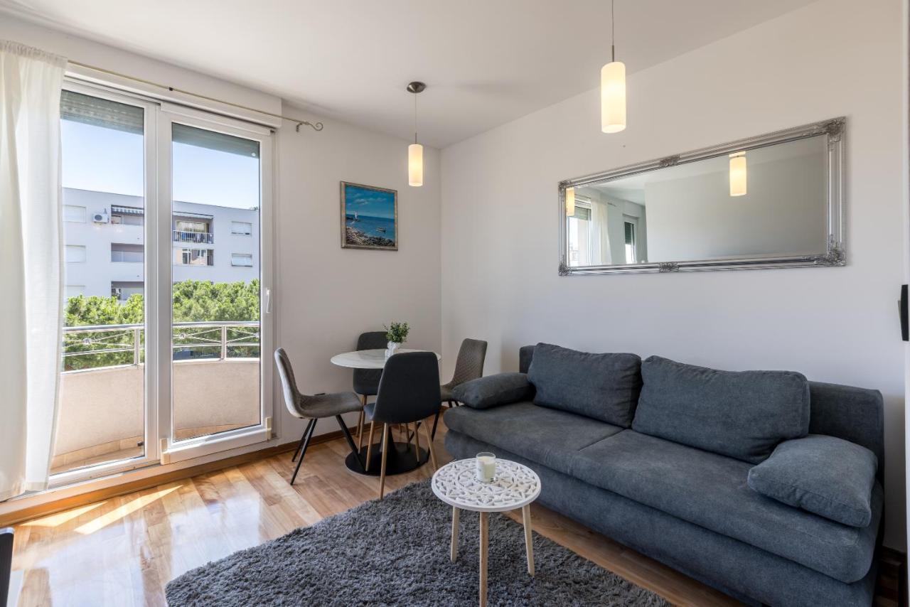 Apartment Split Karoglan Екстериор снимка