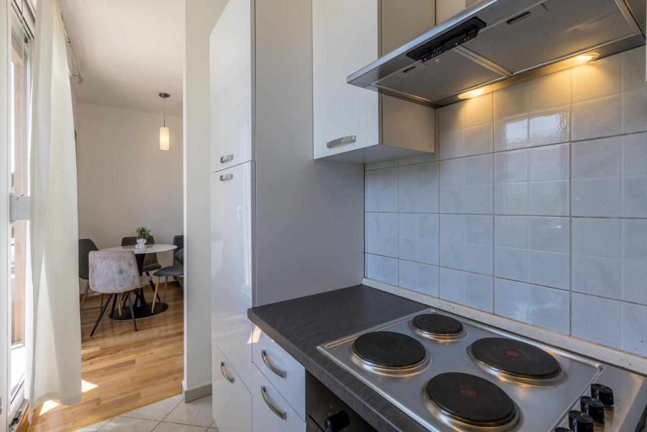 Apartment Split Karoglan Екстериор снимка